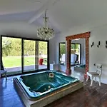 Pumperhouse Arles Camargue *