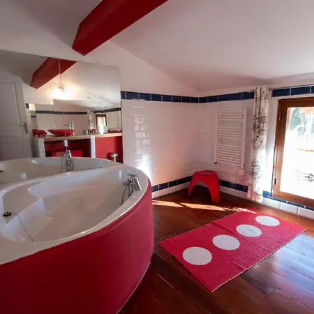 Pumperhouse Arles Camargue Villa Saint-Gilles