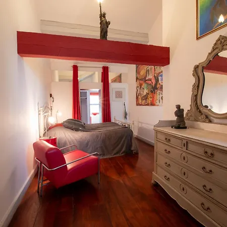 Pumperhouse Arles Camargue *