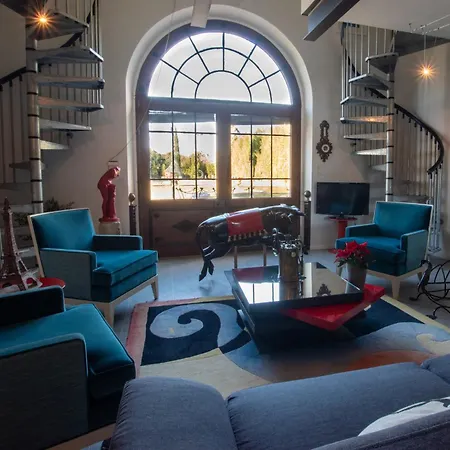 Pumperhouse Arles Camargue Saint-Gilles (Gard)