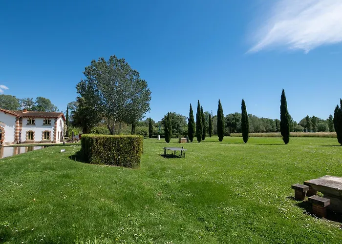 Pumperhouse Arles Camargue